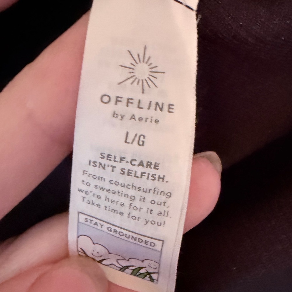 OFFLINE By Aerie Sidewalk Seamless Long Sleeve‎ Cropped T-Shirt True Black Large - Picture 4 of 4